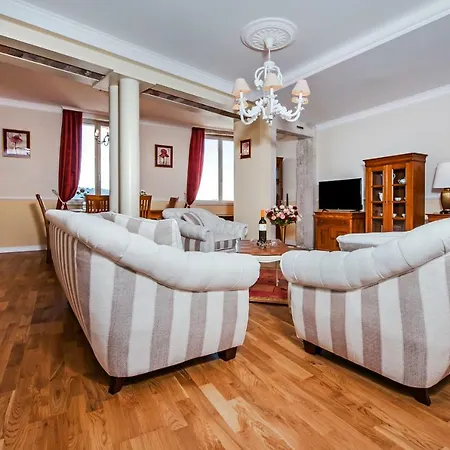 Adriatic Royal Sea View Apartment