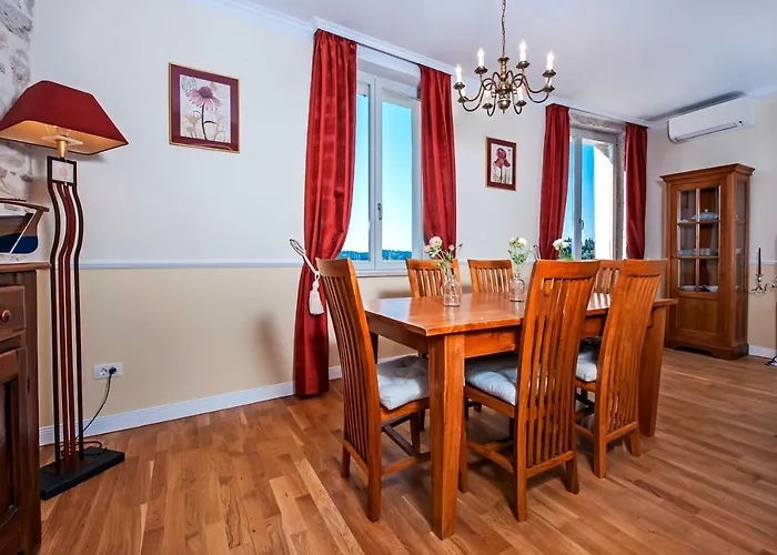 Adriatic Royal Sea View Apartament